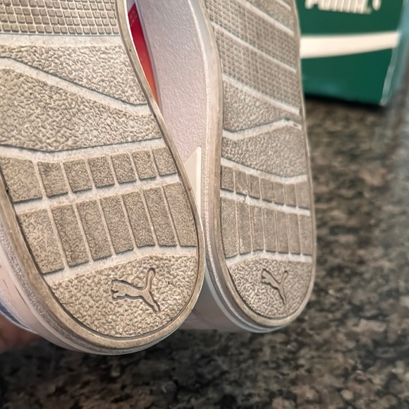 Puma call star rainbow White and Rainbow Sneakers with Platform Sole EUC 8.5 - Picture 12 of 14